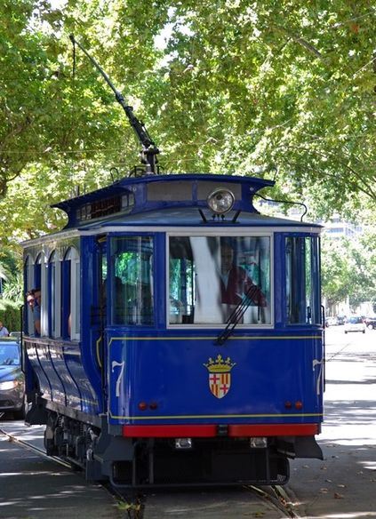 Where tasty and cheap eat in barcelona attractions