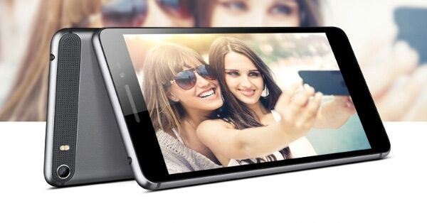 Review Lenovo Phab Plus - The smartphone is almost 7 inches