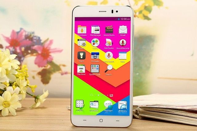 Review Mpie M10: what lies beneath spectacular performance?