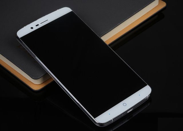 Review Elephone P8000: 8 cores, 3GB of RAM and fingerprint sensor