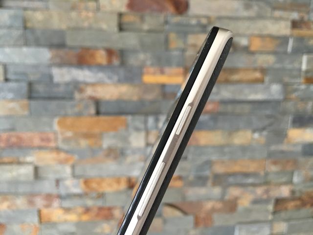 Review Motorola Droid Turbo 2: an excellent phone with a shatterproof screen