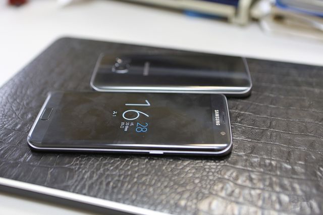 Review flagship Samsung Galaxy S7 / Galaxy S7 EDGE (SM-G930 / G935)