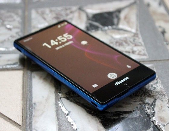 Sharp Aquos Compact SH-02H: Review Japanese compact flagship