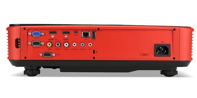 Review of Acer Predator Z850. Projector game problems