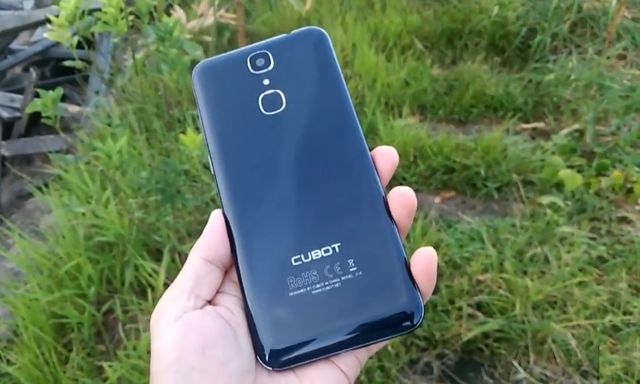 Review Cubot X18 rear panel
