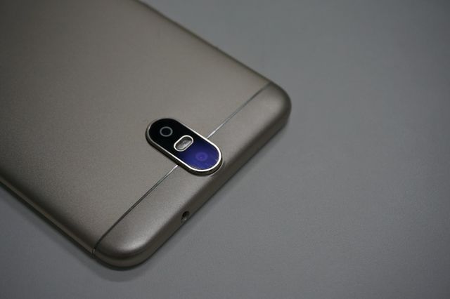 Review Uhans Max 2 camera