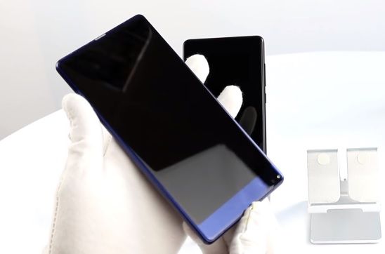 Review Oukitel Mix 2 design