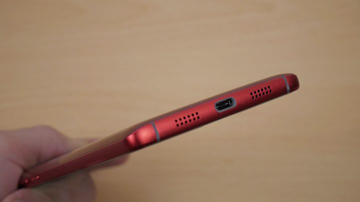 Elephone S8 Red REVIEW design USB Type-C