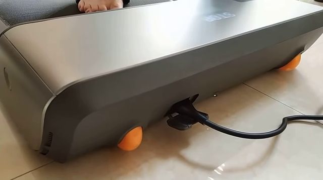 Xiaomi WalkingPad A1 First Review: Miniature treadmill