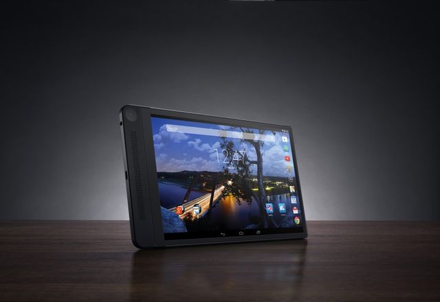 Tablet Dell Venue 8 7000 was the thinnest device with a 3D-camera