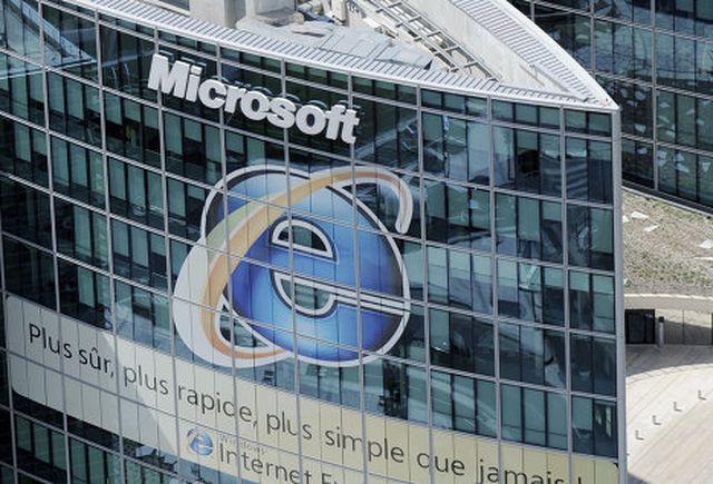 Microsoft headquarters will patrol robots Knightscope K5