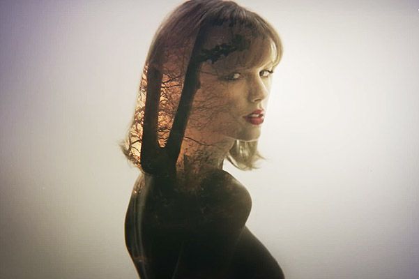 Taylor Swift unveiled the video for Style
