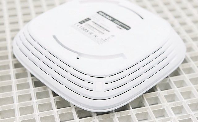 Review TP-LINK EAP120: for large-scale Wi-Fi network