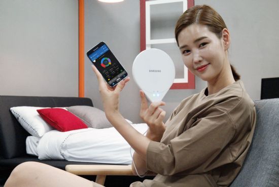 Samsung has introduced a gadget SLEEPsense for a healthy sleep