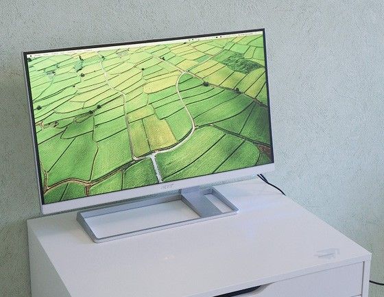 Review Monitor Acer S7