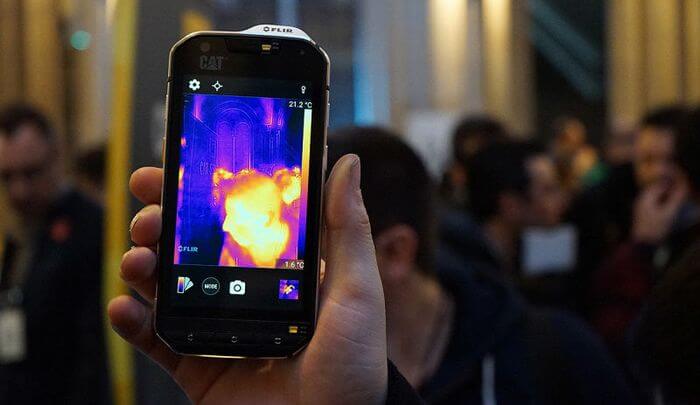 Caterpillar Cat S60 - the first smartphone in the world with a thermal camera