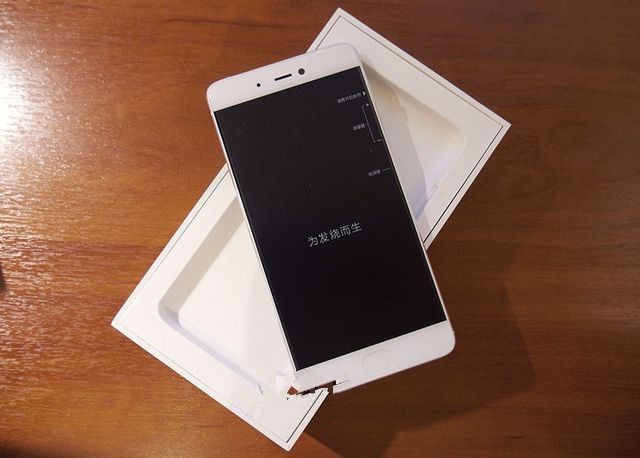 Xiaomi Mi5S Review: Step forward or backward?