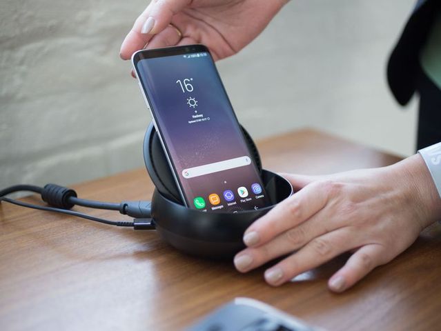 Samsung Dex Docking station: Review, Release date, Price and Video