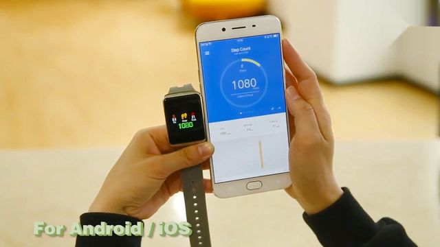 tf1 smartwatch
