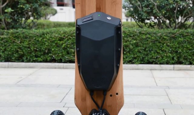ALFAS H2C-01 FIRST REVIEW: Electric skateboard - all-terrain vehicle!