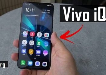 Vivo iQOO First REVIEW: Monster Inside A Smartphone! Xiaomi Mi 9 Killer?