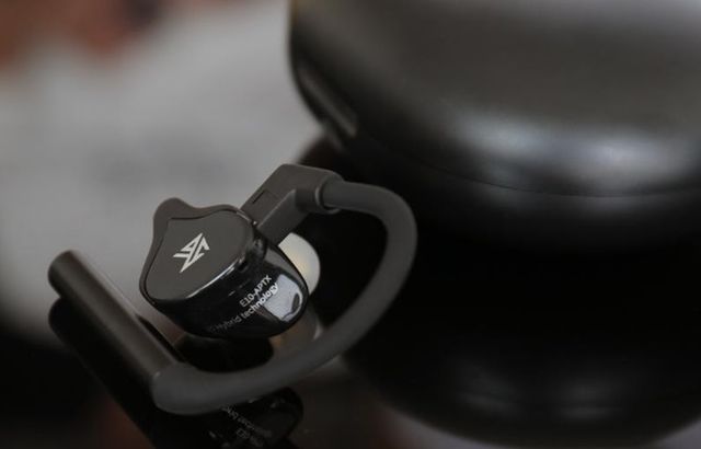KZ E10 FIRST Review: Wireless headphones with 5 drivers