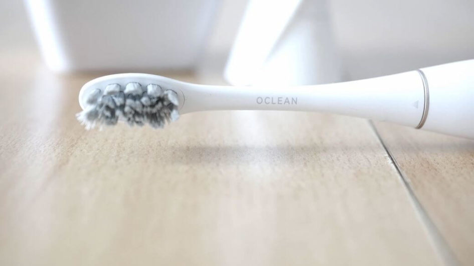 Oclean Z1 Smart Electric Toothbrush - USE COUPON: GB-HBZOCZCZ