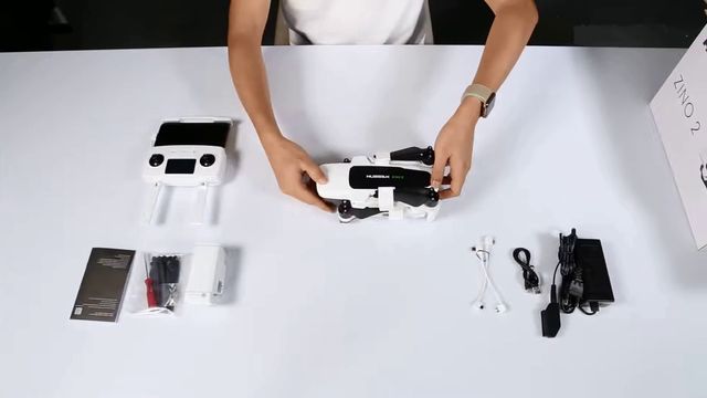 Hubsan Zino 2 FIRST REVIEW: Better than the DJI Mavic Mini?