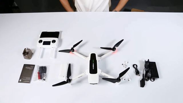 Hubsan Zino 2 FIRST REVIEW: Better than the DJI Mavic Mini?