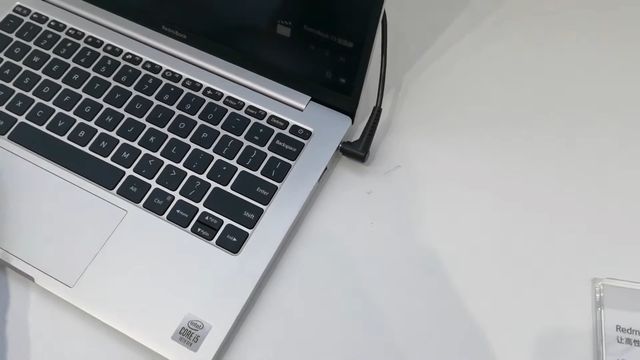 Xiaomi RedmiBook 13 OFFICIALLLY presented! First review
