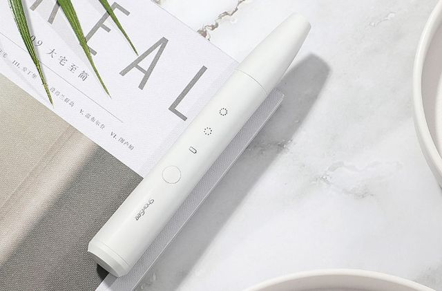 The first electric nail file from Xiaomi 2020