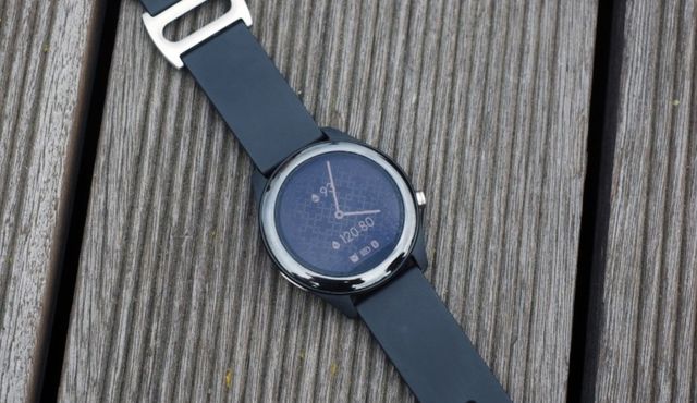 TOP 9 best smart watches with pressure and heart rate sensors