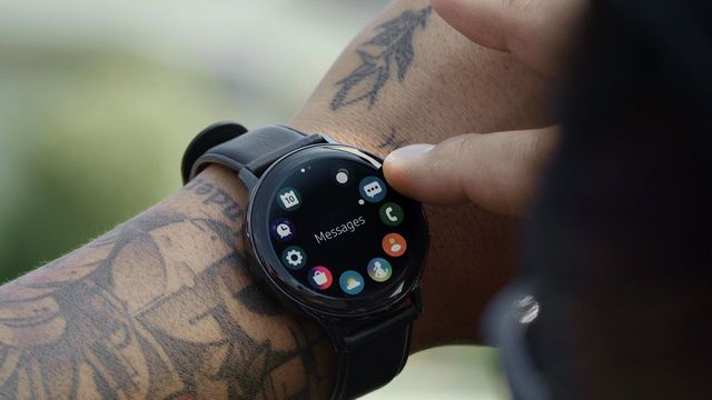 TOP 9 best smart watches with pressure and heart rate sensors