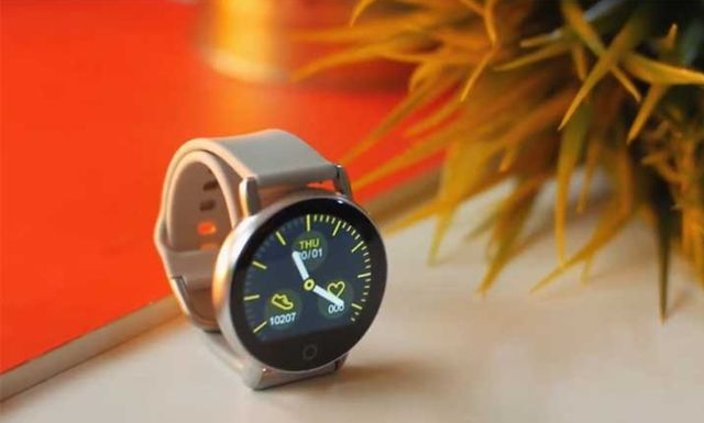TOP 9 best smart watches with pressure and heart rate sensors