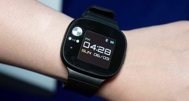 TOP 9 best smart watches with pressure and heart rate sensors