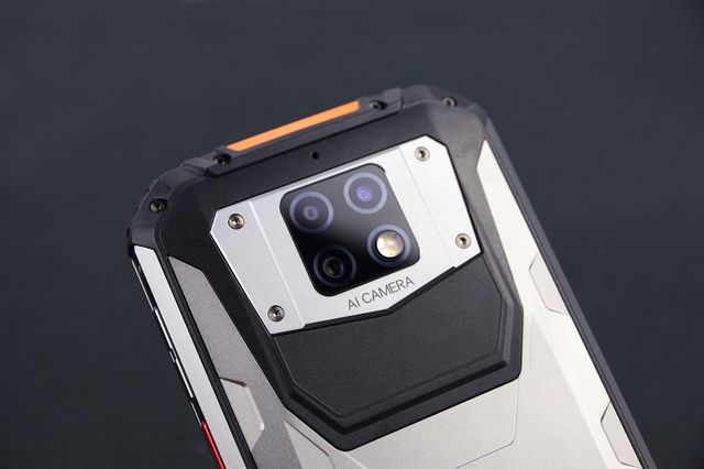 Oukitel WP6 FIRST REVIEW and Comparison with Oukitel WP5
