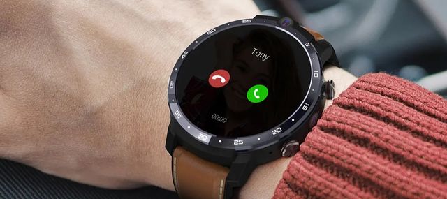 Oukitel Z32 First Review: Smartwatch with Wireless Charging