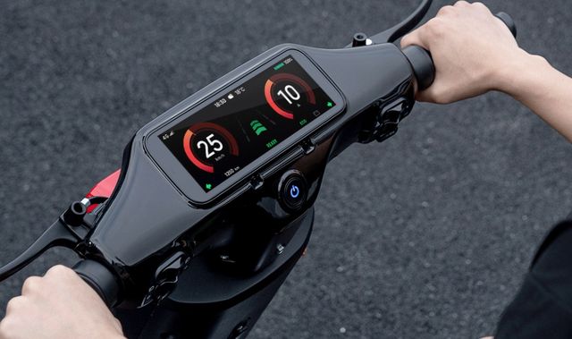 Xiaomi 70mai A1 Pro: First Review of a New Electric Moped