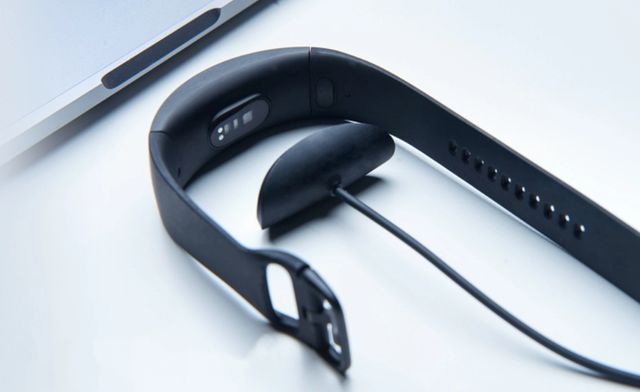 Amazfit X FIRST REVIEW: This is not a smart watch!