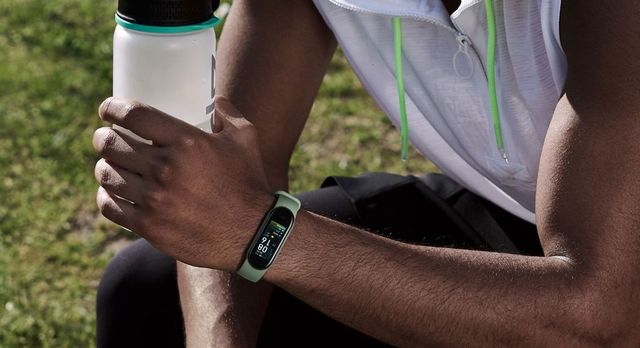 5 reasons to buy Xiaomi Mi Band 5