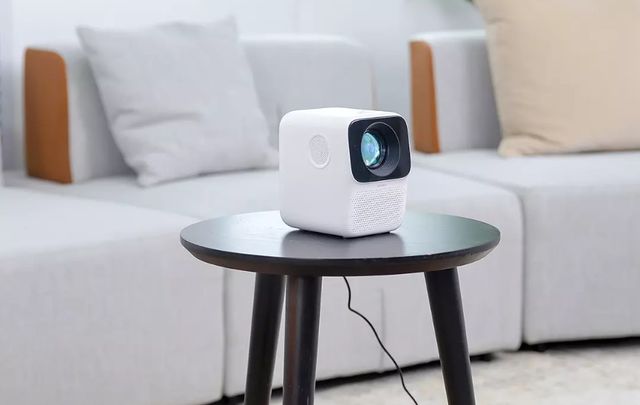 Xiaomi Wanbo T2 Free FIRST REVIEW: $85 Full HD projector